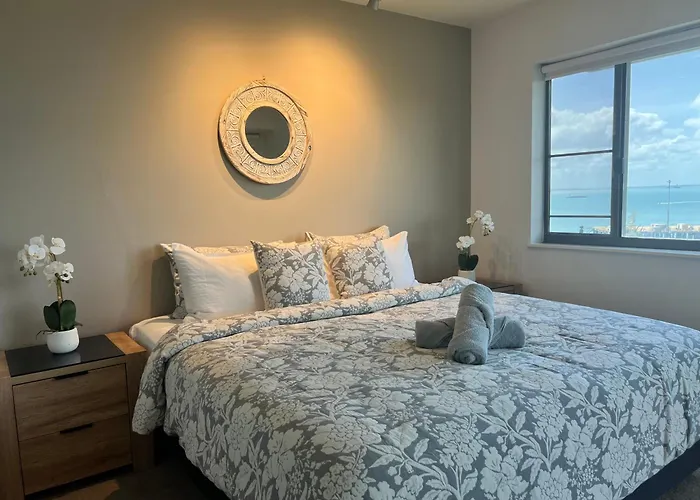 Sea Pearl Apartment At Waterfront